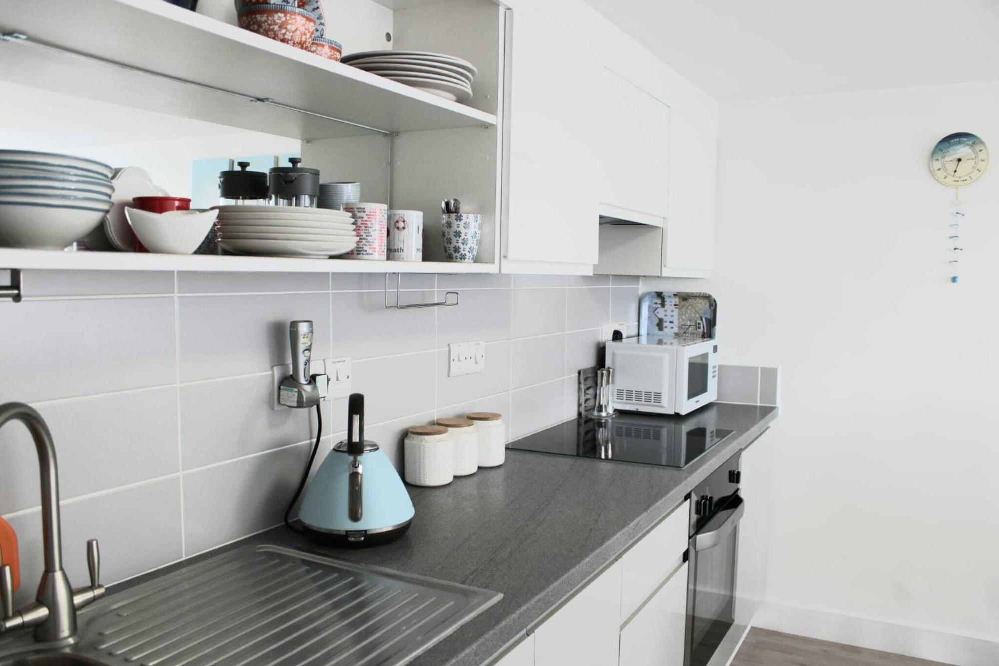 May View - Luxury Sea View Apartment - Millendreath, Looe Eksteriør billede